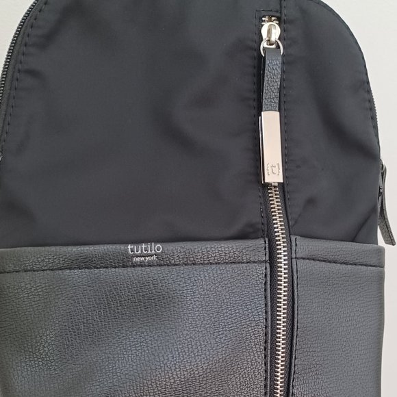 Tutilo New York The Touch Base Collection Black Casual Backpack leather bag main image 5